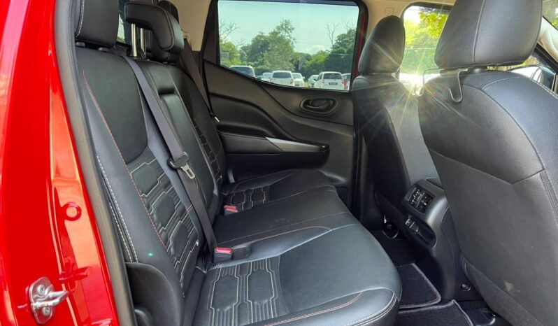 
								NISSAN NAVARA 2.5 (A) full									