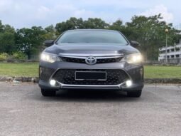 
										TOYOTA CAMRY 2.5L HYBRID (A) full									