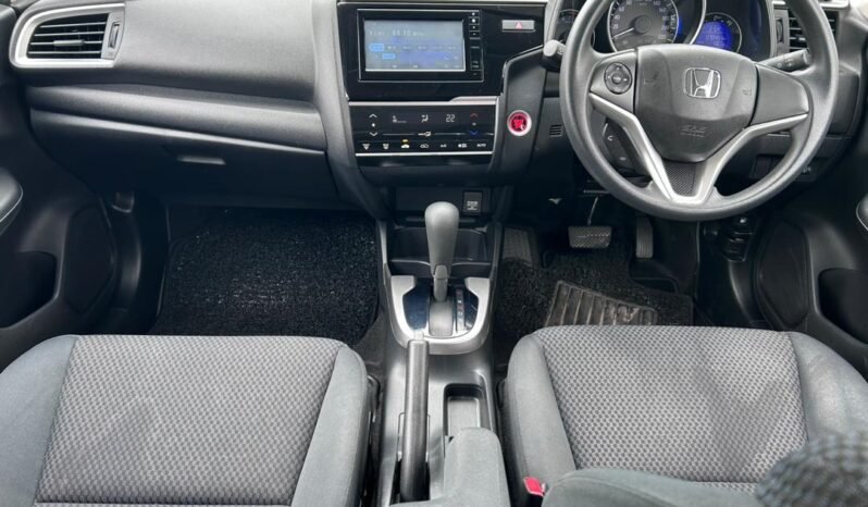 
								HONDA JAZZ 1.5 E (A) full									