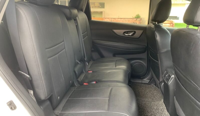 
								NISSAN X-TRAIL 2.0L CVT (A) full									