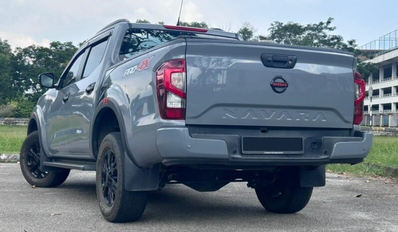 
								NISSAN NAVARA 2.5 PRO-4X AT 4WD full									
