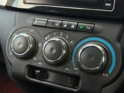 
										PERODUA BEZZA 1.3 AV full									