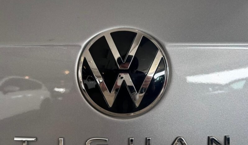 
								VOLKSWAGEN TIGUAN ALLSPACE 1.4 ELEGANCE full									
