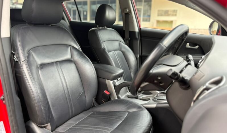 
								KIA SPORTAGE (SL) 2.0 full									