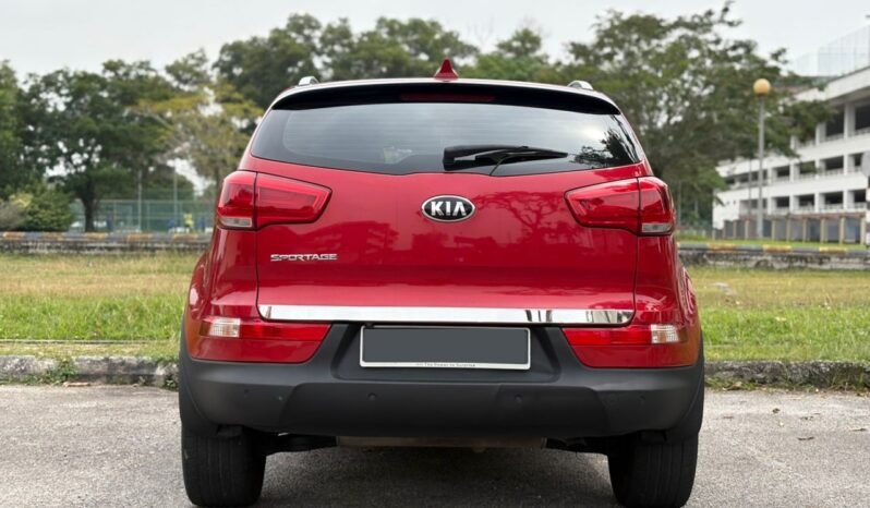 
								KIA SPORTAGE (SL) 2.0 full									