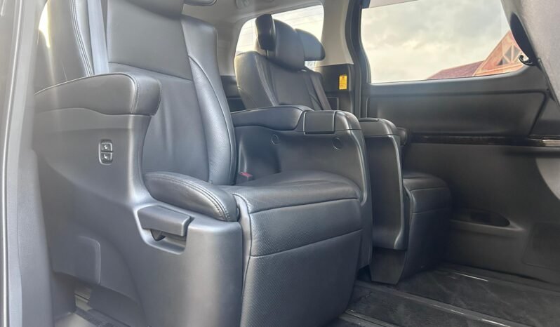 
								TOYOTA VELLFIRE 3.5 (A) full									