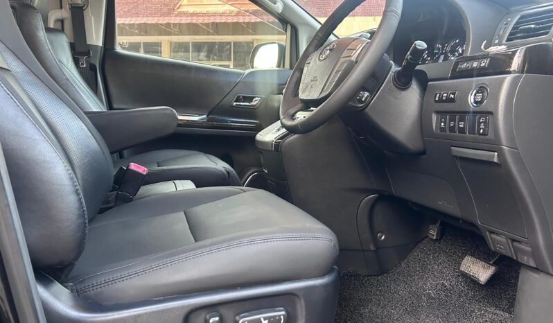 
								TOYOTA VELLFIRE 3.5 (A) full									