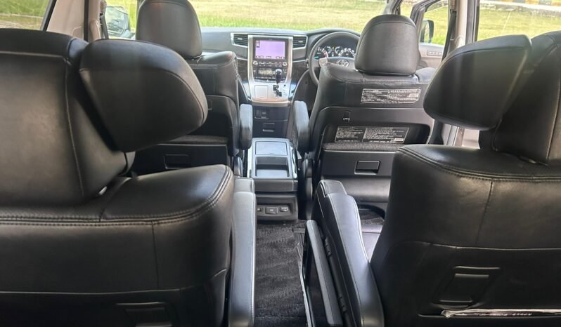 
								TOYOTA VELLFIRE 3.5 (A) full									