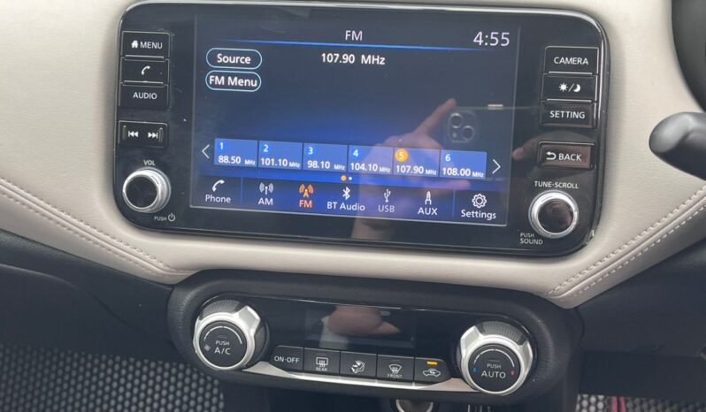 
								NISSAN ALMERA 1.0 VLT (A) full									