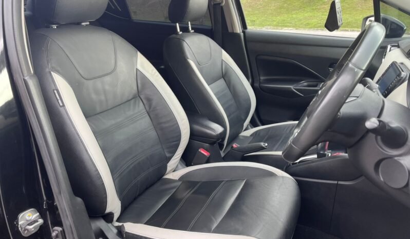 
								NISSAN ALMERA 1.0 VLT (A) full									