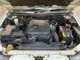 
										MITSUBISHI 4WD DOUBLE CAB 2.5 L200 full									