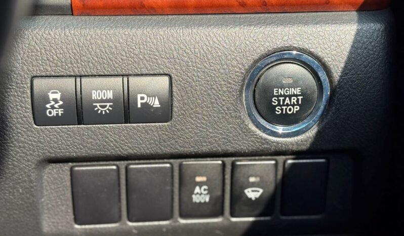 
								TOYOTA VELLFIRE 2.4 (A) full									