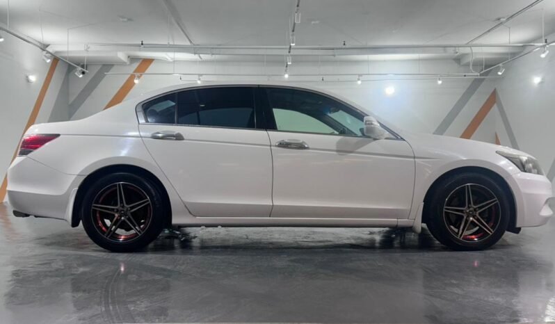 
								HONDA ACCORD 2.0 (A) full									