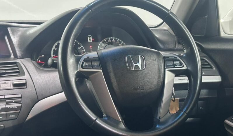 
								HONDA ACCORD 2.0 (A) full									