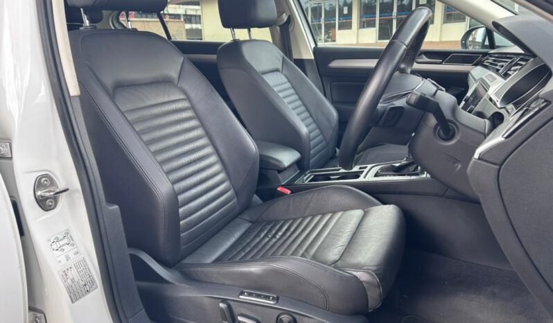 
								VOLKSAWGEN PASSAT 1.8 (A) full									