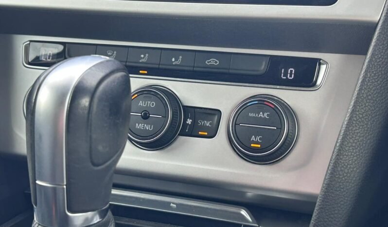 
								VOLKSAWGEN PASSAT 1.8 (A) full									