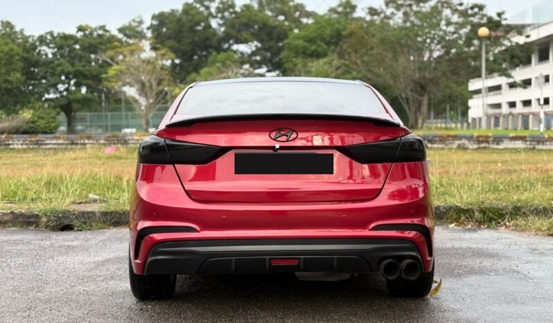 
								HYUNDAI ELANTRA 1.6 full									