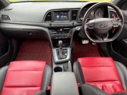 
										HYUNDAI ELANTRA 1.6 full									