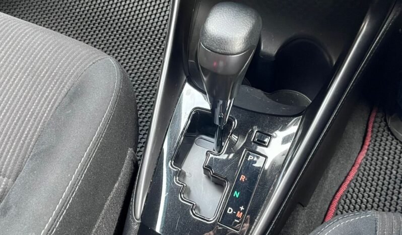 
								TOYOTA YARIS 1.5E (A) full									