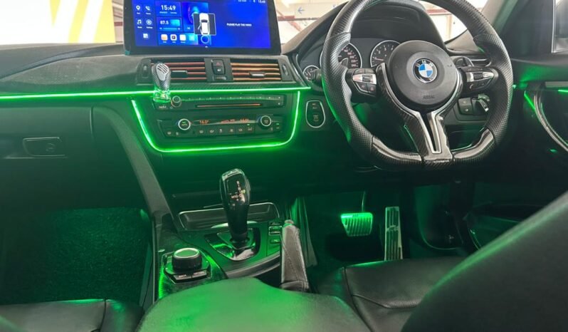 
								BMW 316i (A) full									