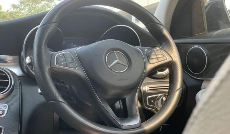 
								MERCEDES BENZ C200 2.0 full									