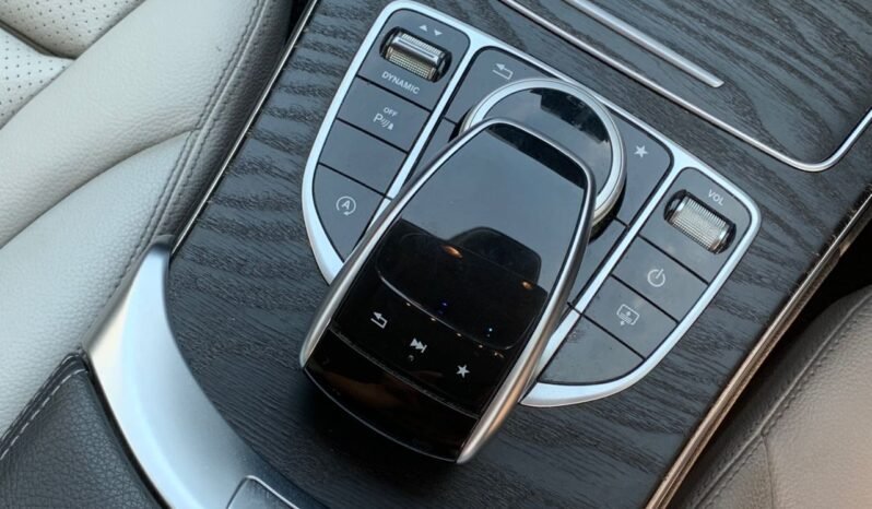 
								MERCEDES BENZ C200 2.0 full									