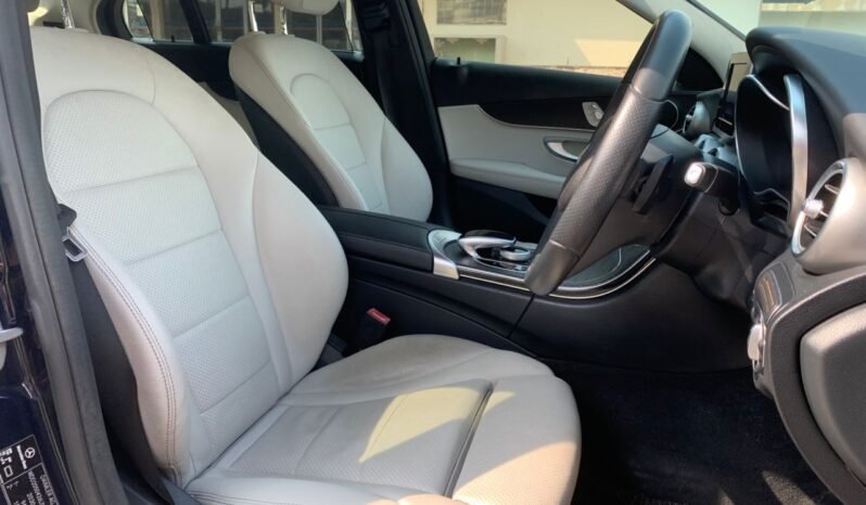 
								MERCEDES BENZ C200 2.0 full									