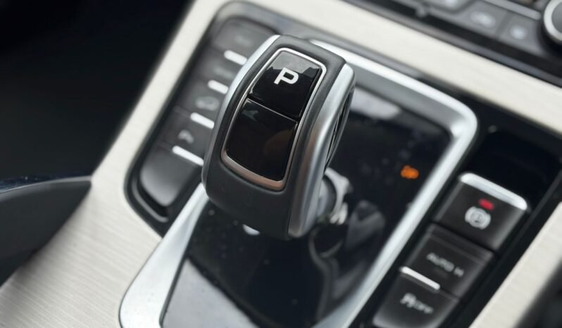 
								PROTON X70 1.8 PREMIUM full									