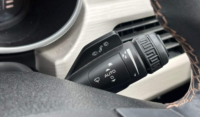 
								PROTON X70 1.8 PREMIUM full									