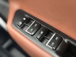 
										PROTON X70 1.8 PREMIUM full									