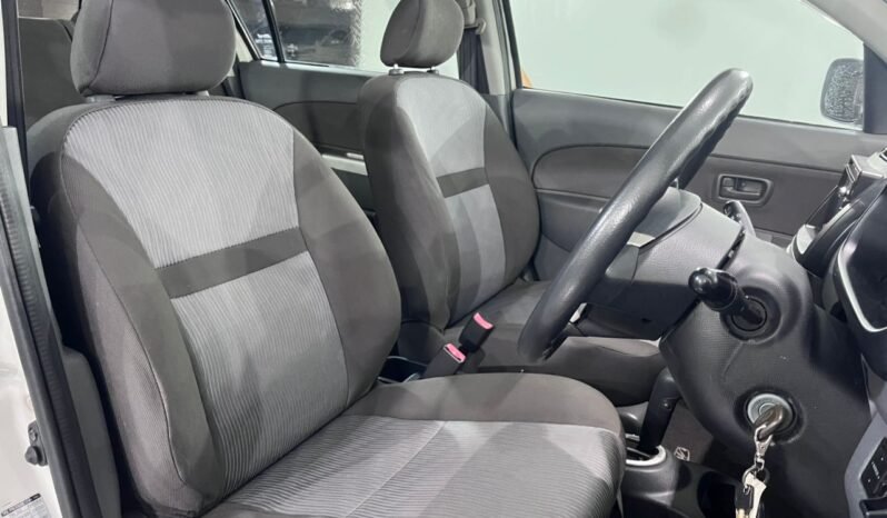 
								PERODUA MYVI 1.3 EZI full									