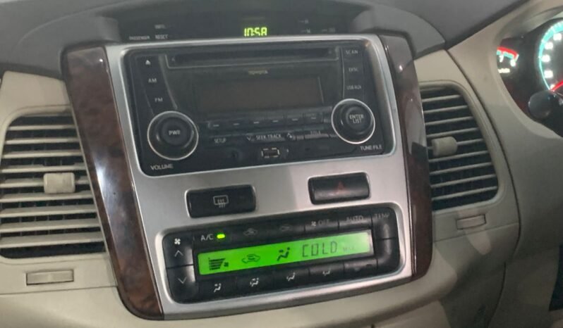 
								TOYOTA INNOVA 2.0G MPV (A) full									