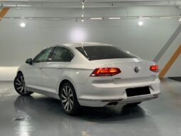 
										VOLKSAWGEN PASSAT 1.8 (A) full									