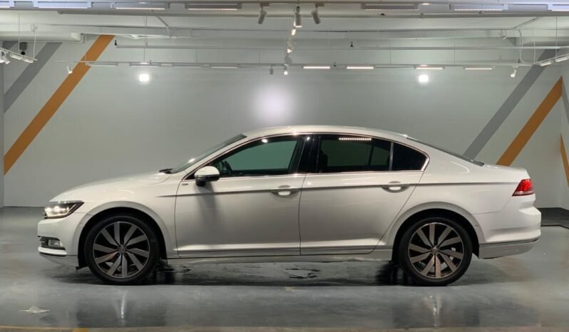 
								VOLKSAWGEN PASSAT 1.8 (A) full									