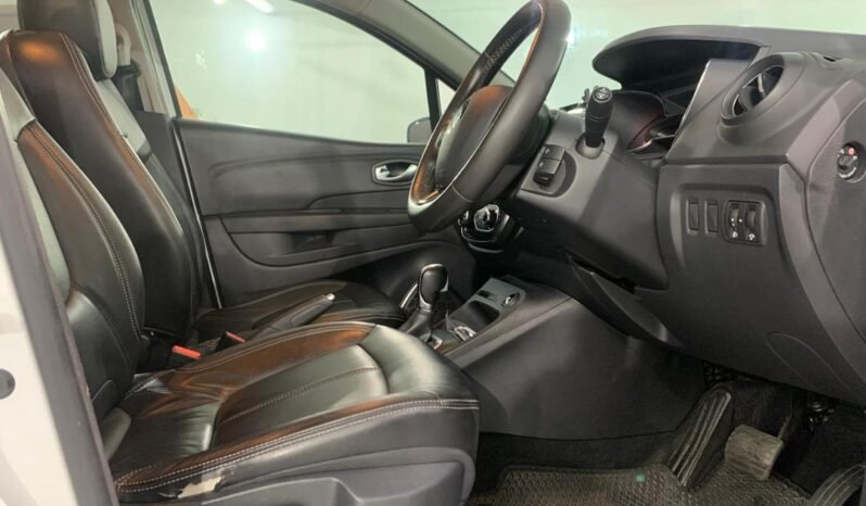 
								RENAULT CAPTUR 1.2 (A) full									