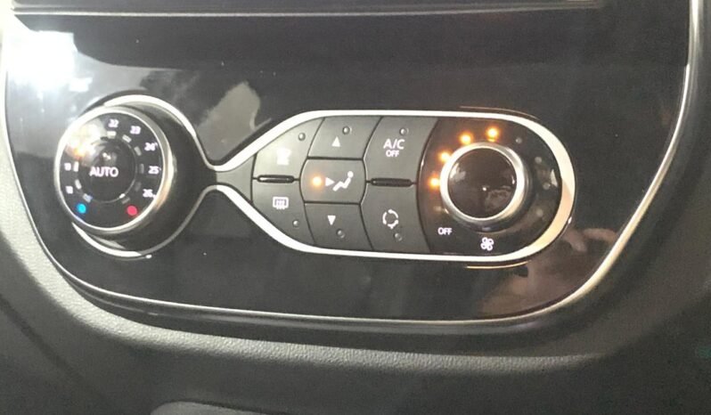 
								RENAULT CAPTUR 1.2 (A) full									