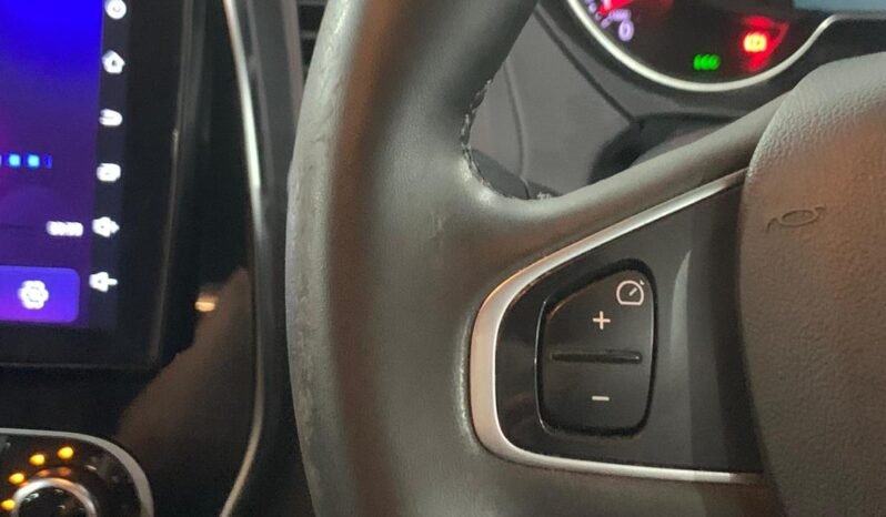 
								RENAULT CAPTUR 1.2 (A) full									