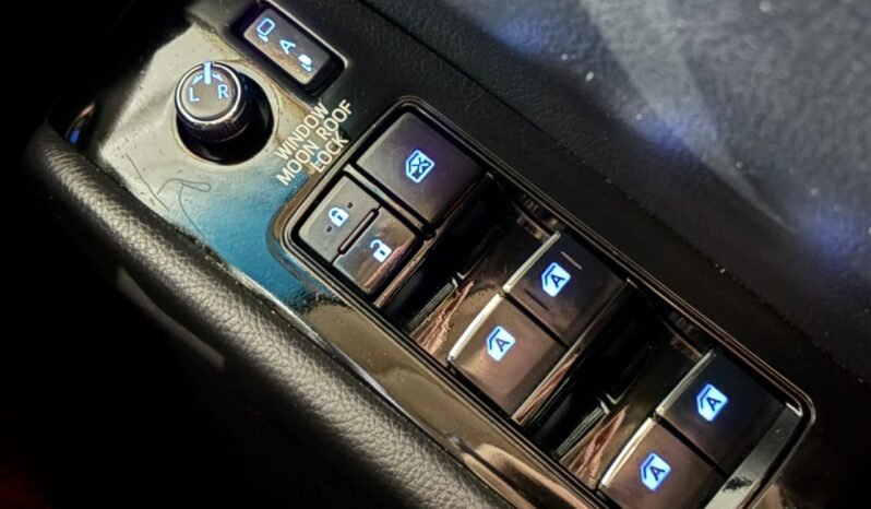 
								TOYOTA ALPHARD 3.5 AT full									