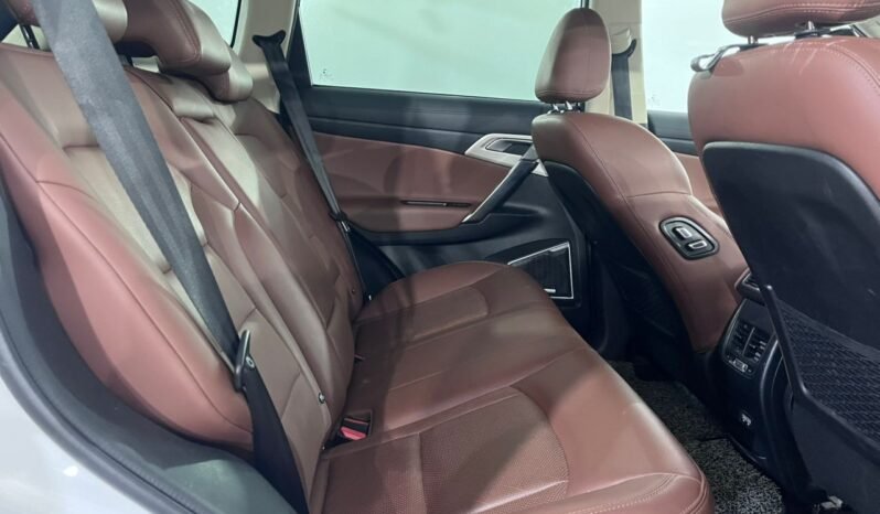 
								PROTON X70 PREMIUM 1.8 2WD full									