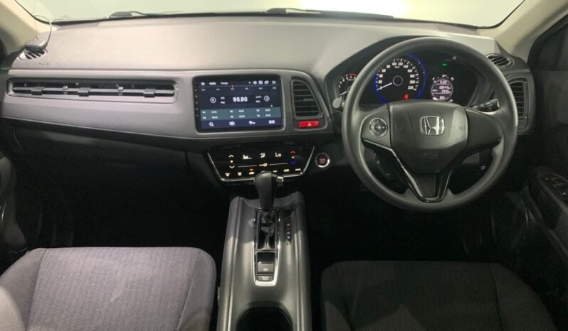 
								HONDA HRV 1.8 E (A) full									