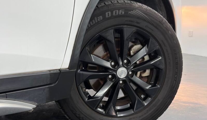 
								NISSAN X-TRAIL 2.0L CVT full									