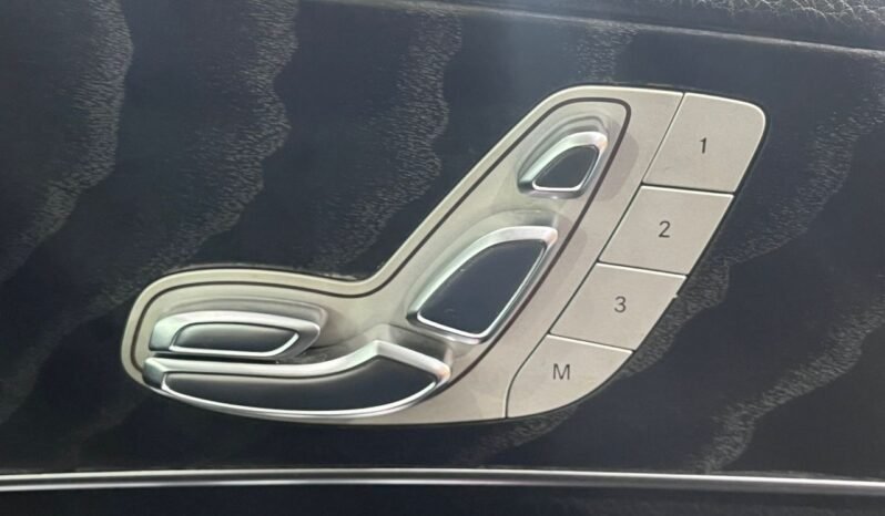 
								MERCEDES-BENZ C200 AVANTGARDE 2.0 AT full									