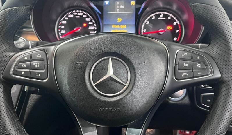 
								MERCEDES-BENZ C200 AVANTGARDE 2.0 AT full									