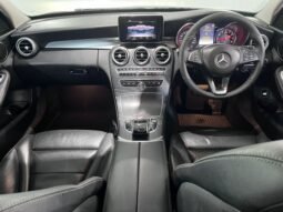 
										MERCEDES-BENZ C200 AVANTGARDE 2.0 AT full									