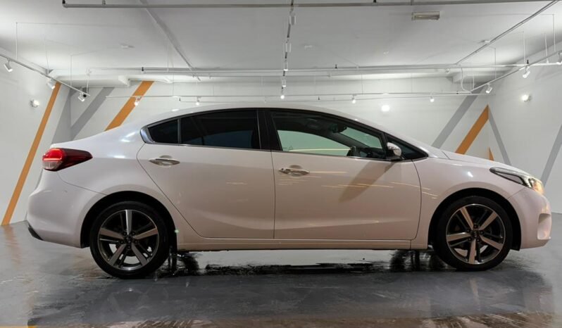 
								KIA CERATO YD 1.6 (A) full									