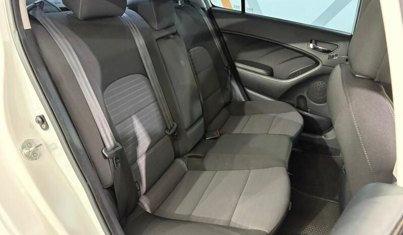 
								KIA CERATO YD 1.6 (A) full									