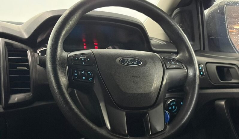 
								FORD RANGER 2.2 XL 4WD full									