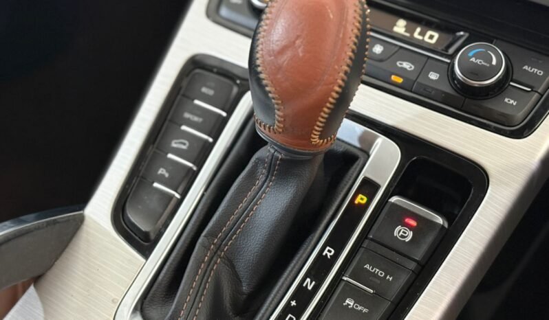 
								PROTON X70 PREMIUM 1.8 TGDI AT full									