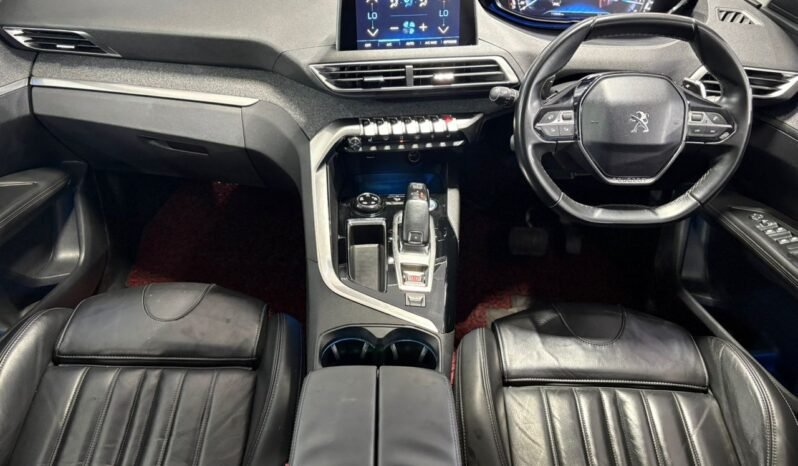 
								PEUGEOT 3008 1.6 (A) full									