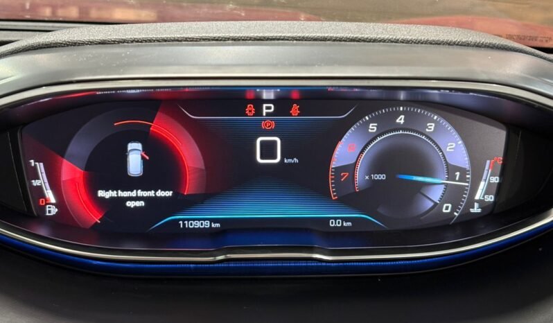 
								PEUGEOT 3008 1.6 (A) full									